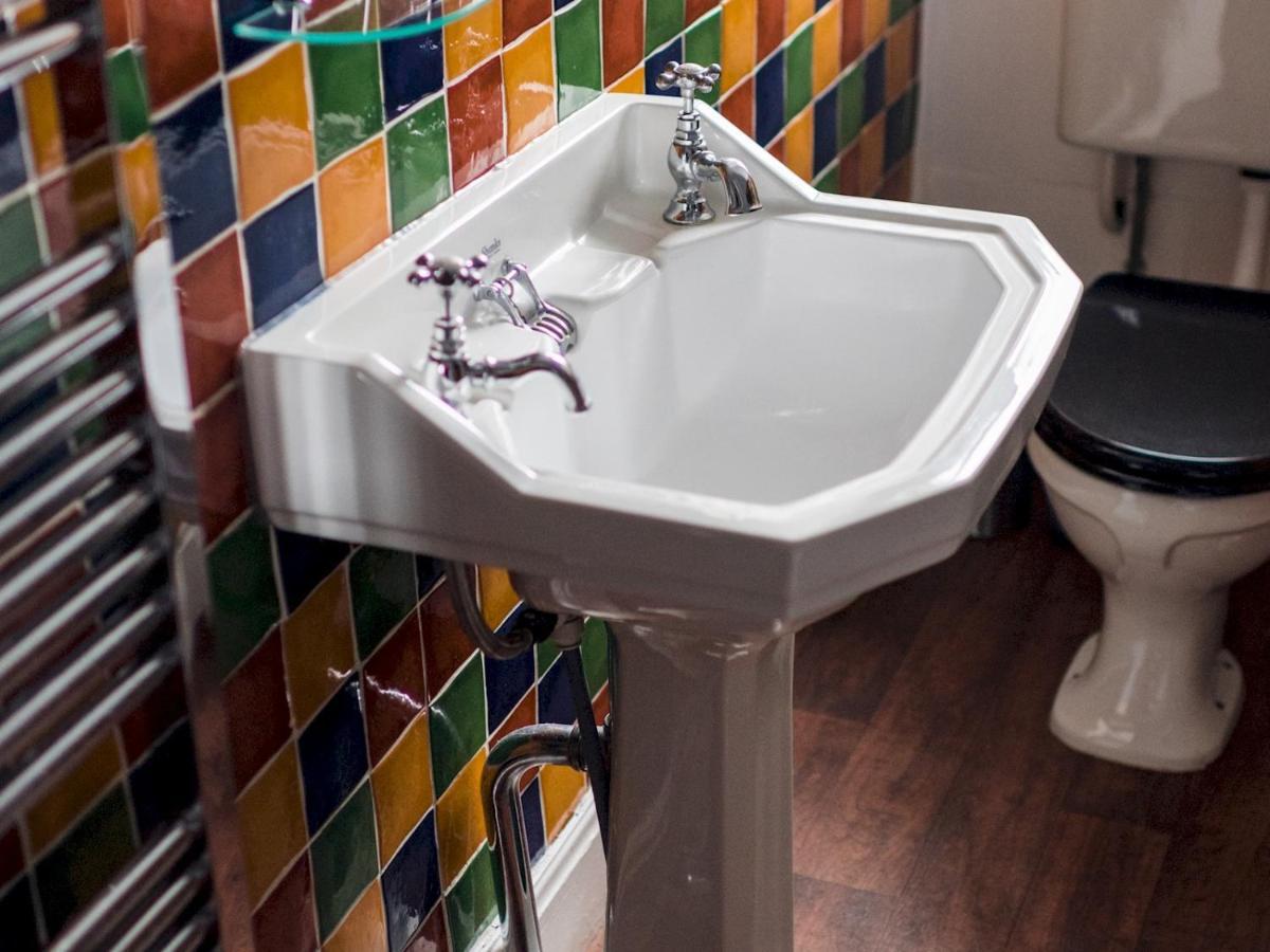 Pass The Keys Beautiful, Traditional 2 Bed Flat W Free Parking Apartamento Glasgow