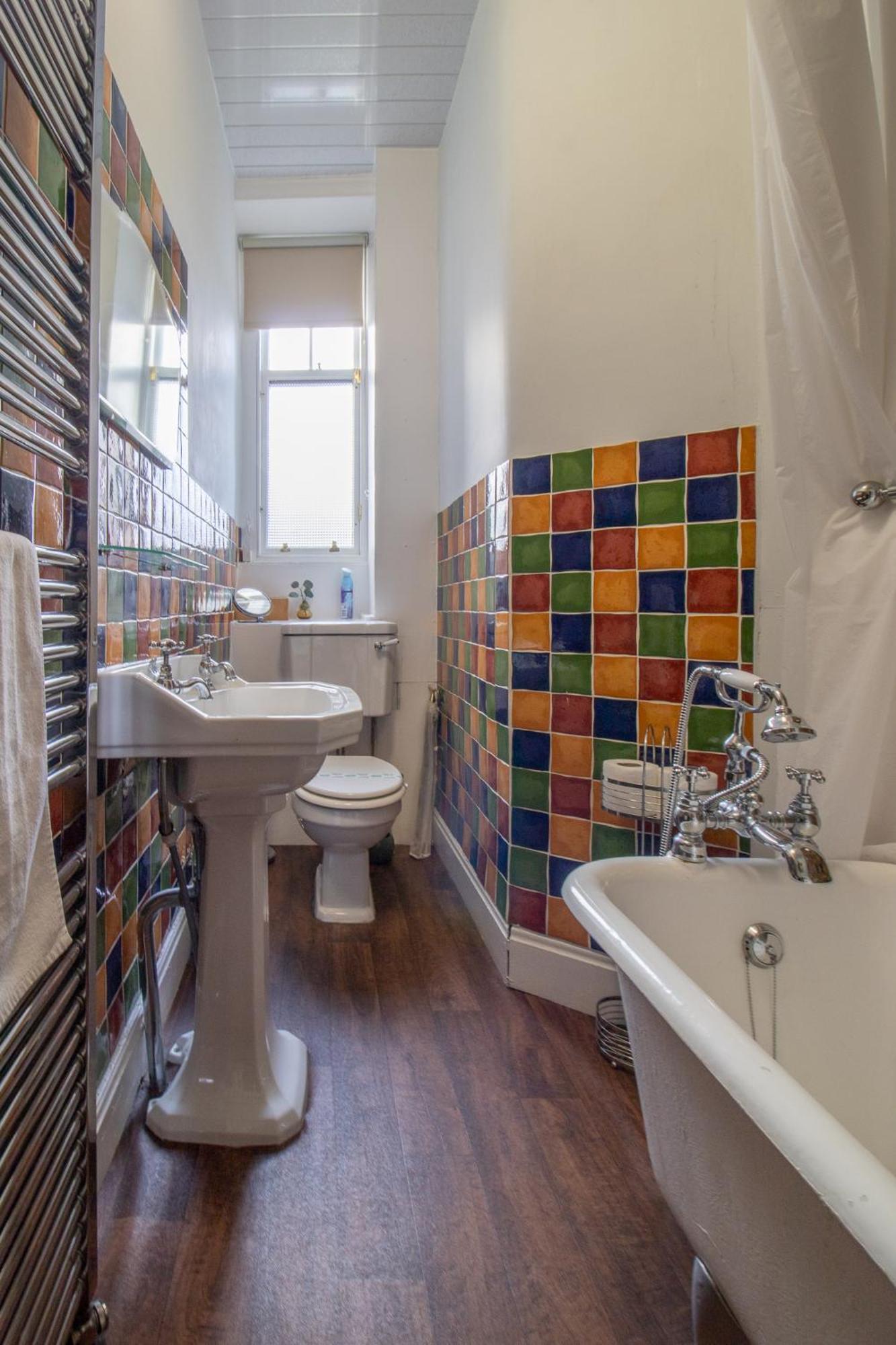 Apartamento Pass The Keys Beautiful, Traditional 2 Bed Flat W Free Parking