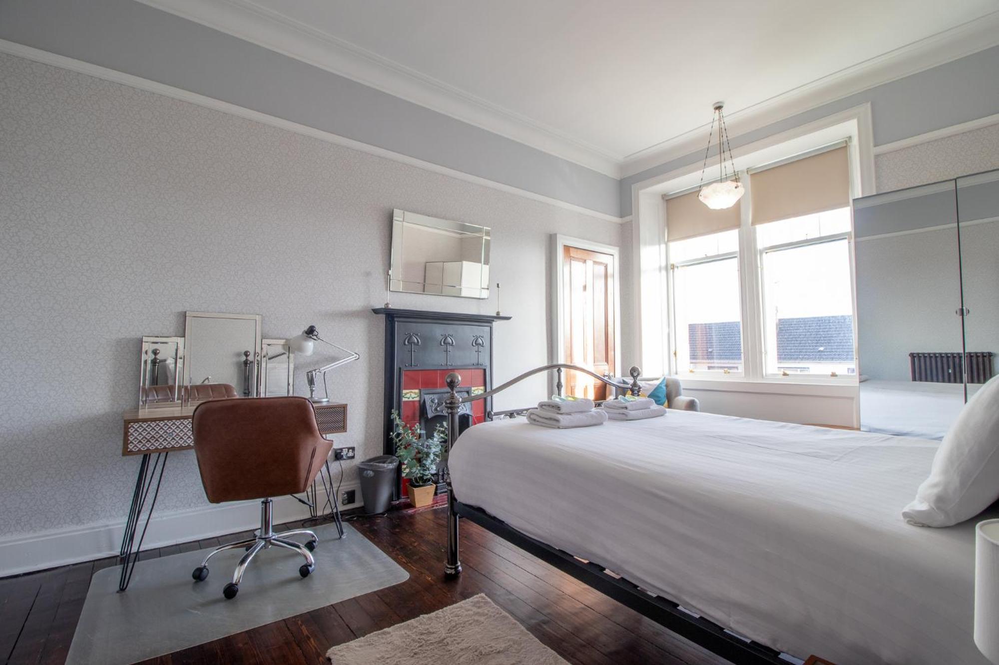 Pass The Keys Beautiful, Traditional 2 Bed Flat W Free Parking Apartamento