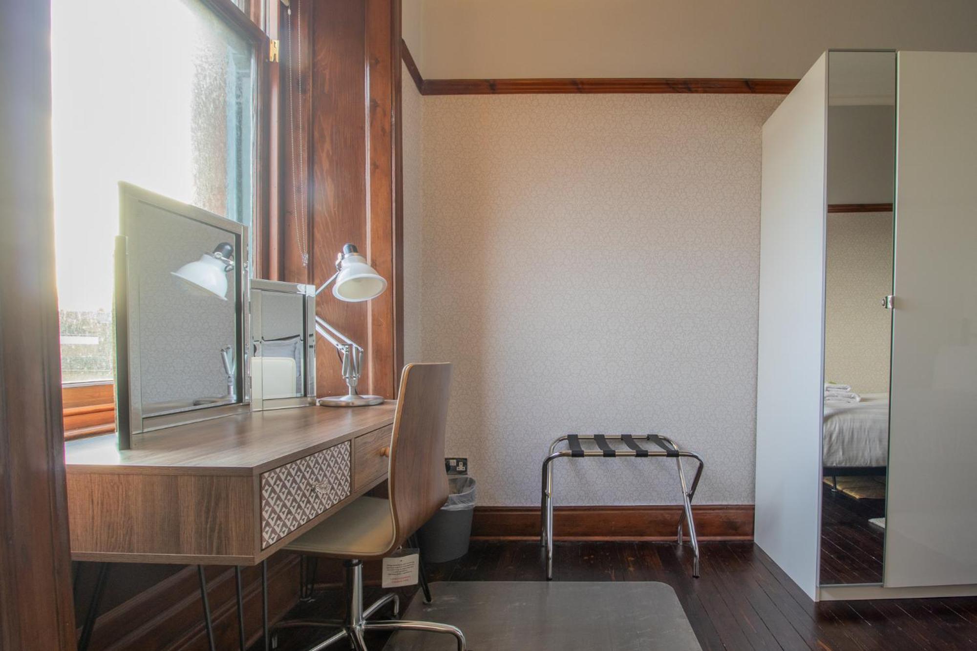 Pass The Keys Beautiful, Traditional 2 Bed Flat W Free Parking Apartamento *